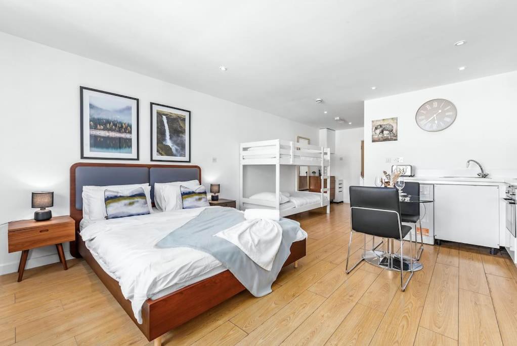 Spacious And Delightful Sleep 5 Piccadilly Vrc London Exterior photo